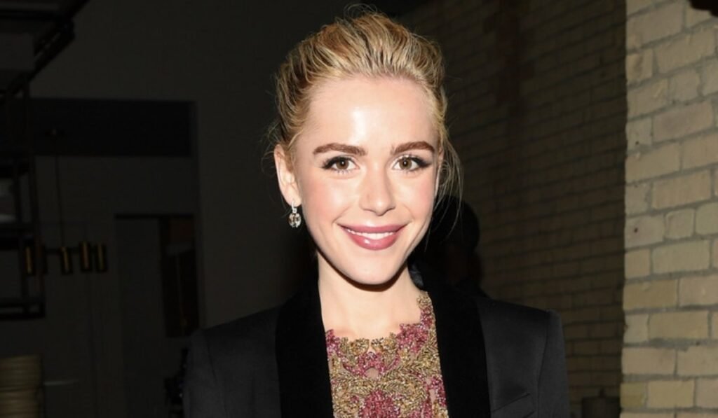 Kiernan Shipka Family